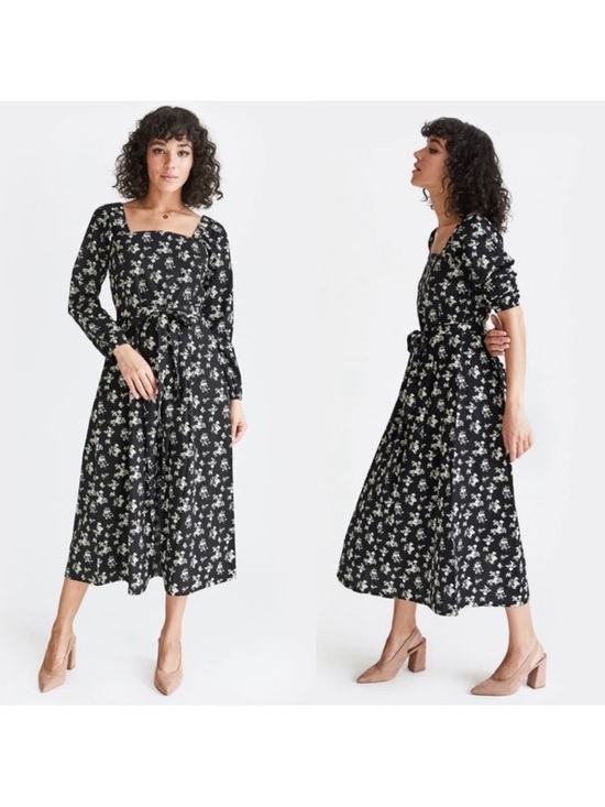 VETTA Dresses & Skirts - VETTA Square Neck Midi Dress Floral